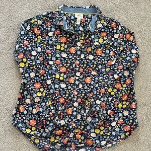 St. John's Bay Floral Button Down Shirt 100% cotton size Large